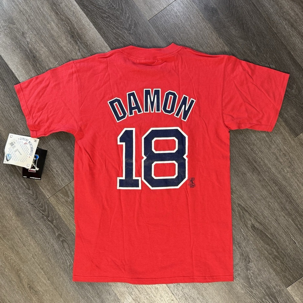 Vtg 2004 BOSTON RED SOX JOHNNY DAMON #18 MAJESTIC Red T-SHIRT Sz Medium (D2)